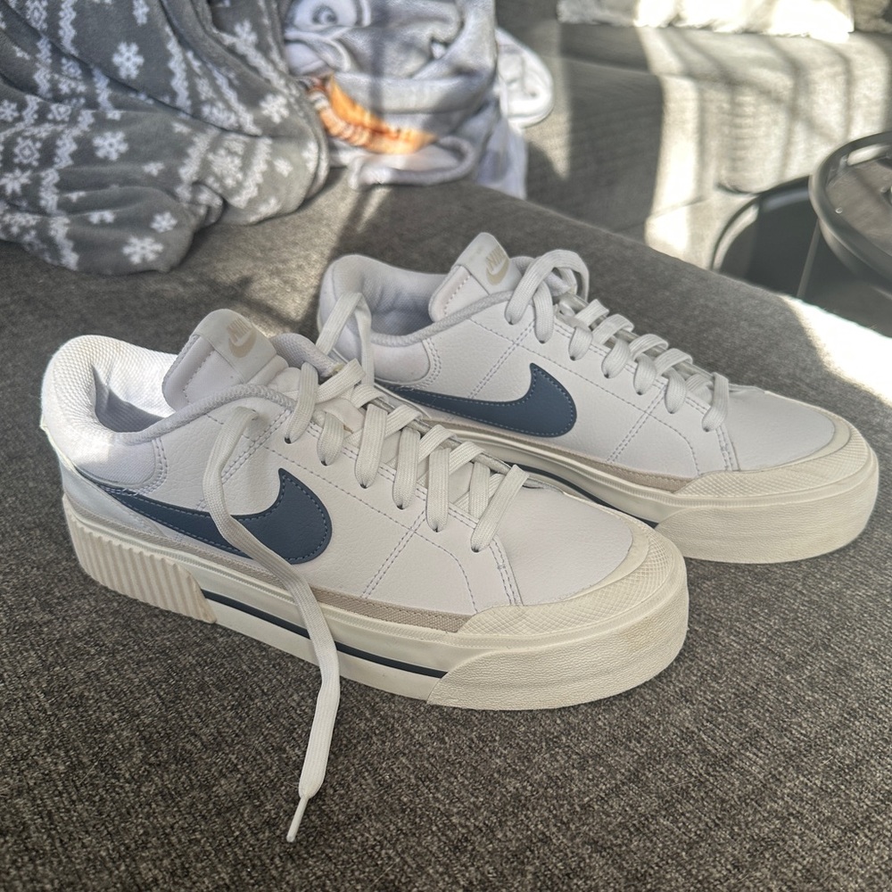 Nike White and Navy Sneakers